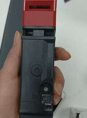 日本OMRON欧姆龙 小型电磁锁定安全门开关D4SL-N2FFA-D