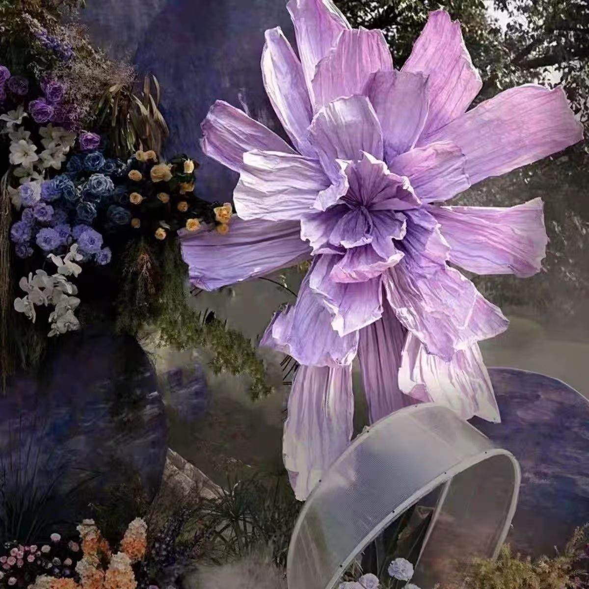 紫色巨型纸艺花婚庆渐变色