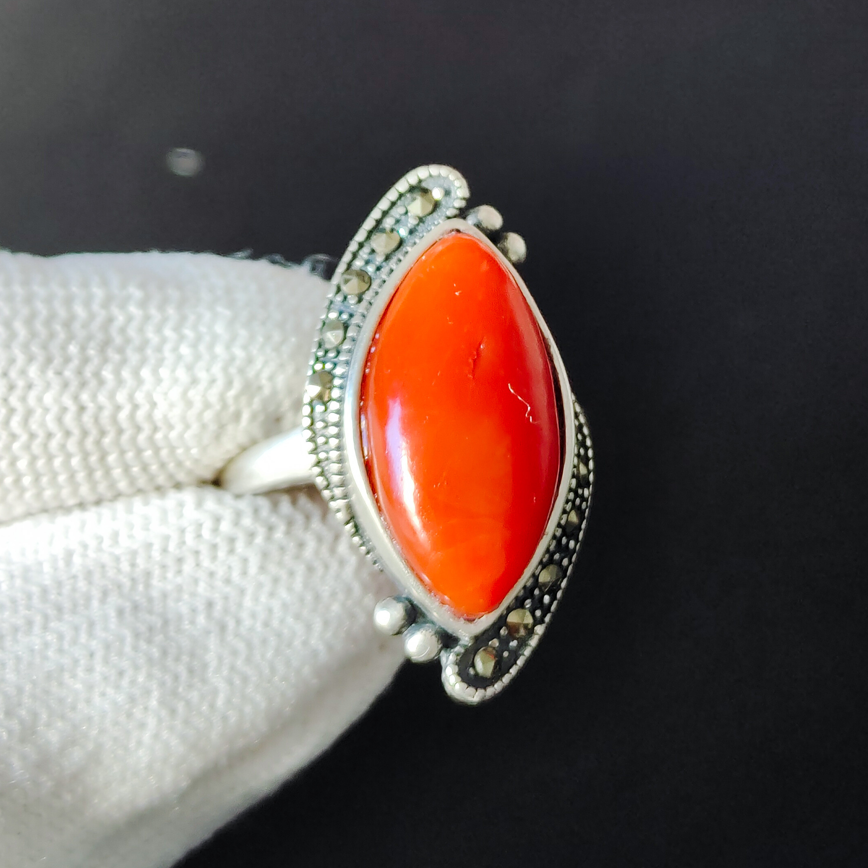 藏传原矿天然老甘南红戒指女士保真满色满肉柿子红开口925银扳指