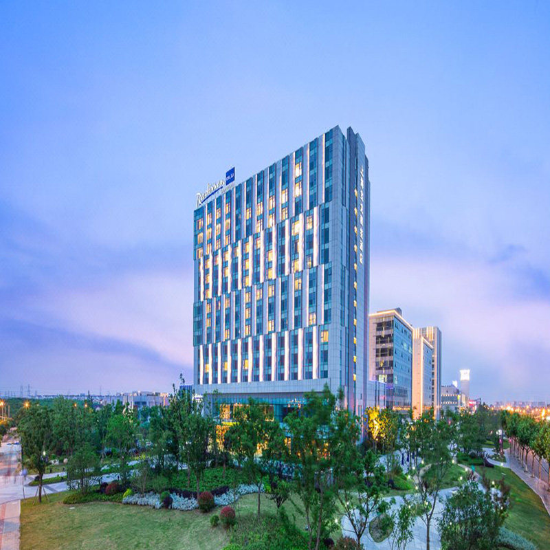 上海宝龙丽笙酒店高级房2晚+双早 休闲套餐