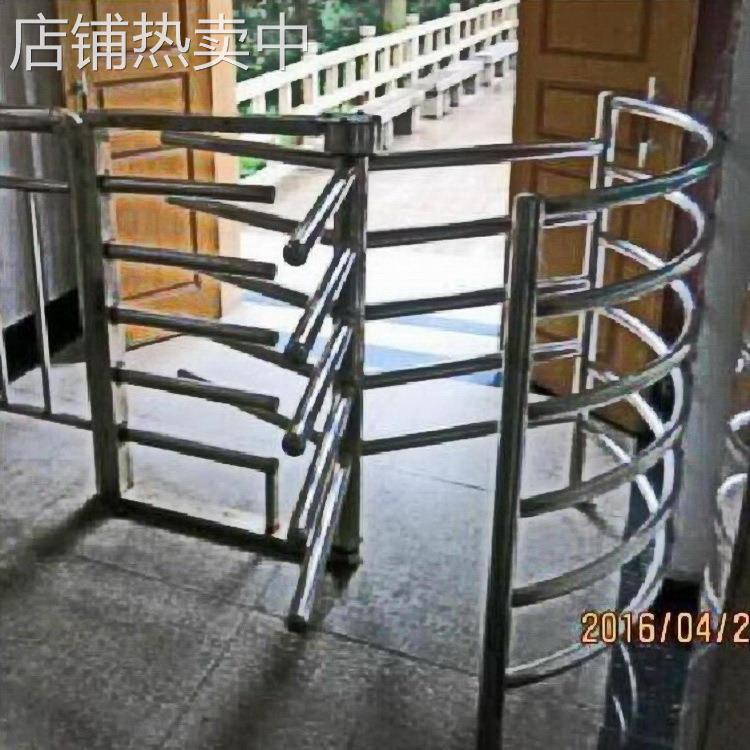 景区出口无人值守通道不锈钢半弧形梳状单向门立式旋转栅栏衮匝机