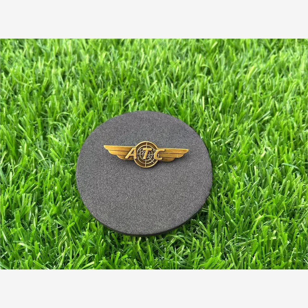 民航空中交通管制员标志礼物