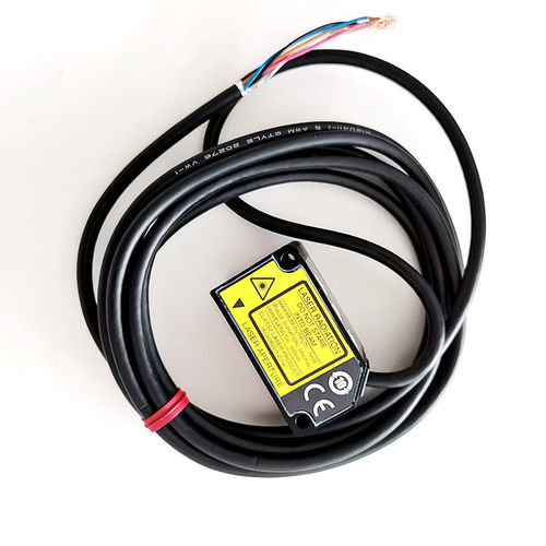 HG-C1050L-P 激光位移传感器  全新  议价