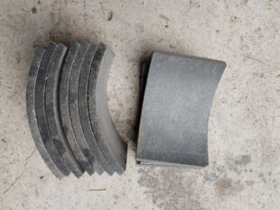 各种制动片YWZ5 鼓式 铆钉式 式 300 制动器刹车片制动瓦片摩擦片卡装