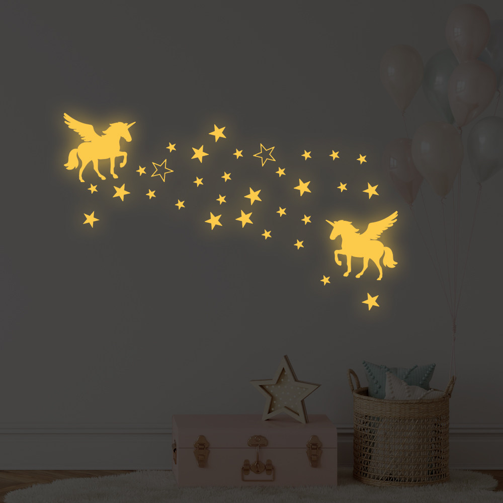 星空马夜光墙贴儿童房女孩房间卧室墙上自粘荧光贴画纸幼儿园宿舍