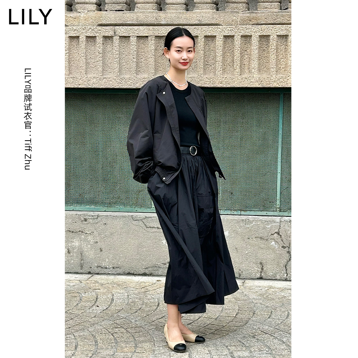 休闲两侧口袋，妥帖收纳日常琐碎。