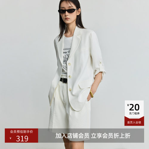 质感平驳领-领型线条简洁流畅