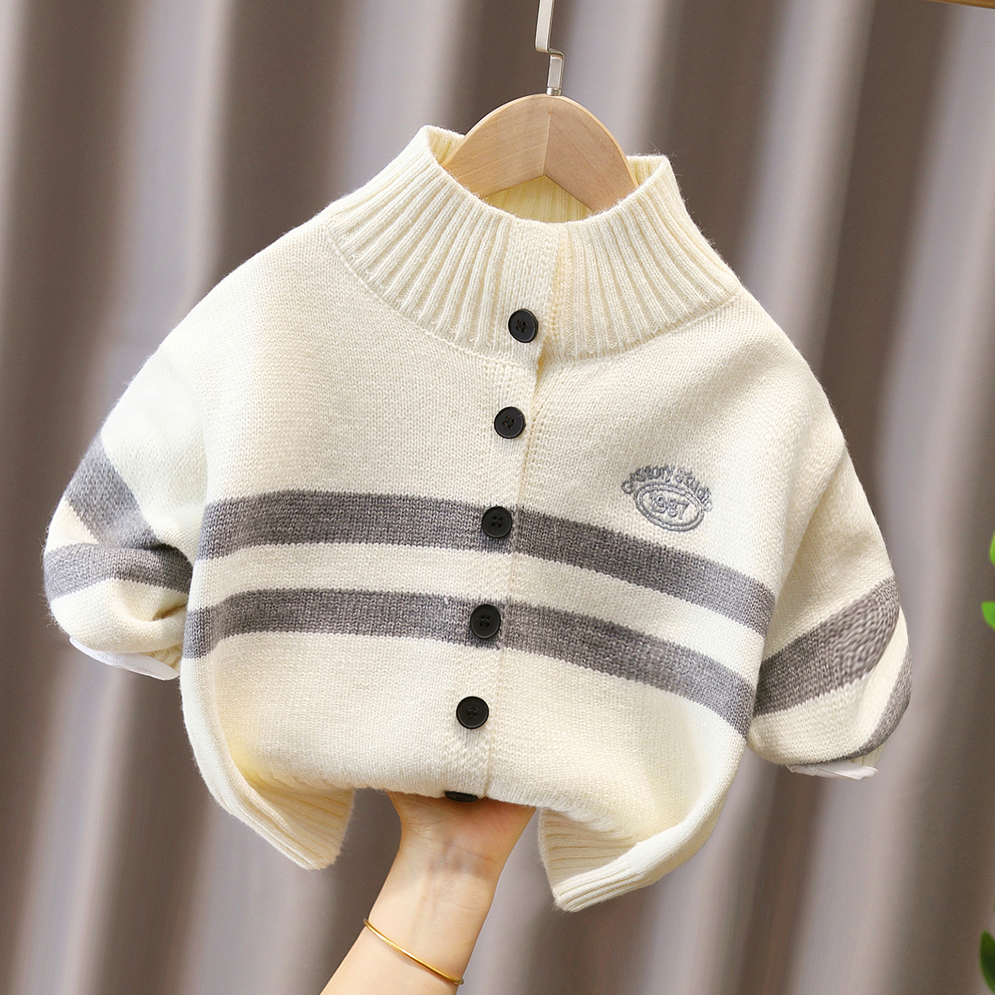 小童洋气高领针织开衫男女童