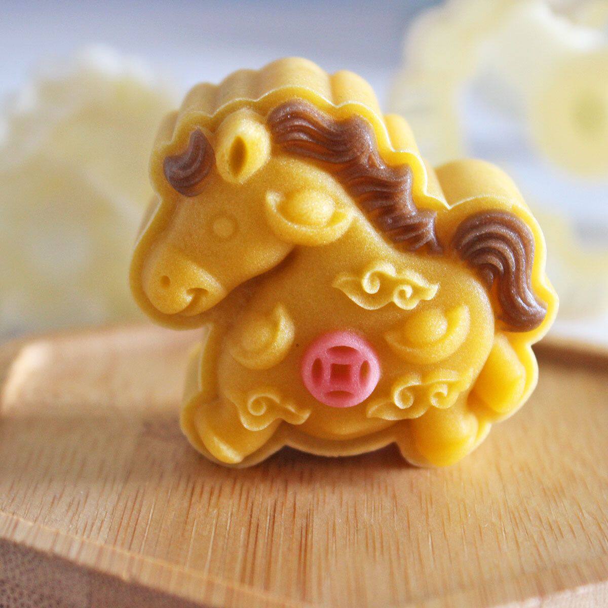 2026年新款 50克立体异形小马糕点模具马上发财有钱花 马月饼模具