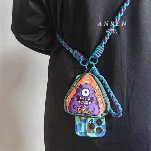 嘻哈挂包小包潮创意新款零钱包迷你单肩包钥匙包耳机包三角形