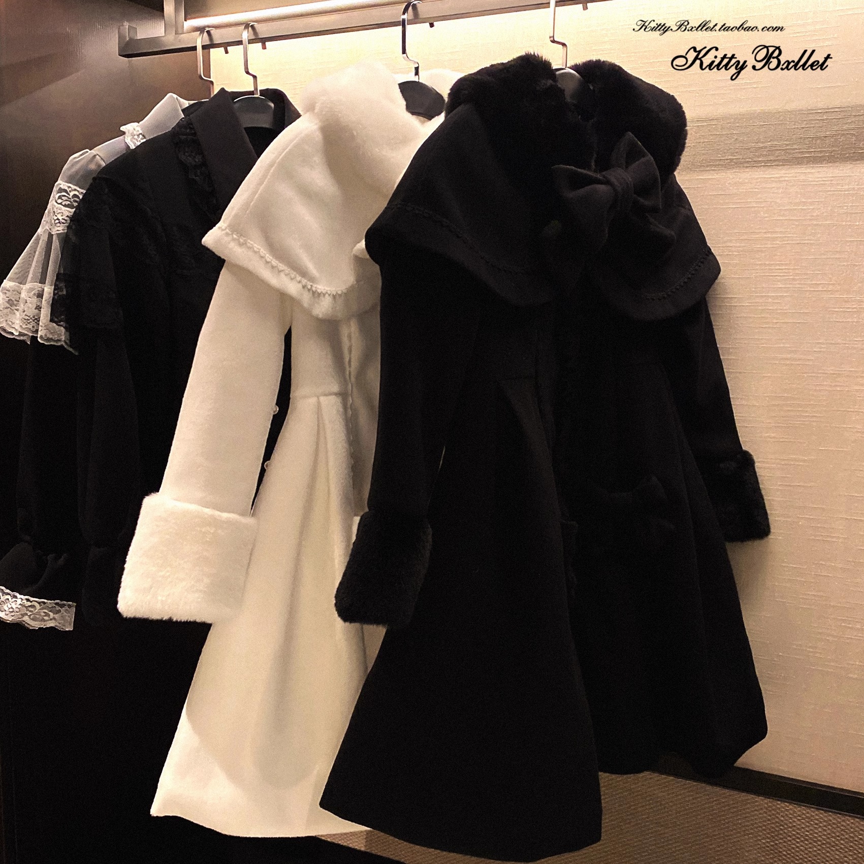 KittyBxllet原创【冬日恋曲】甜美优雅可拆毛领蕾系仿呢外套裙