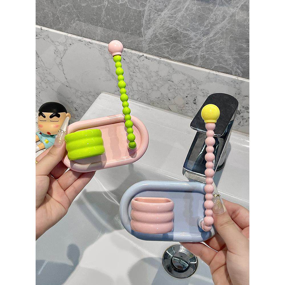 卫生间梳子置物架首饰发饰壁挂式收纳挂钩免打孔发圈发箍头绳粘钩