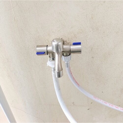 喷枪接头马桶飞机加厚分流器洗衣机家用四通一进三出三控不锈钢