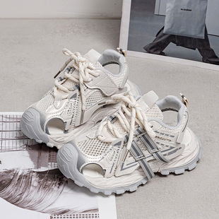 儿童运动凉鞋包头夏季镂空男童老爹鞋户外单网透气女童鞋夏天鞋子