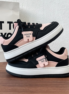 黑粉小白鞋女2025新款爆款秋季百搭学生休闲运动鞋子厚底增高板鞋