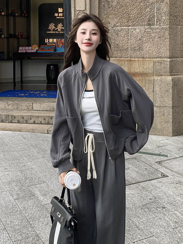 벨벳 패셔너블하고 슬림한 여성용 스웨트 셔츠 스포츠 슈트 겨울 홍콩 스타일 가디건 패셔너블한 런닝 슈트 캐주얼 투피스 세트