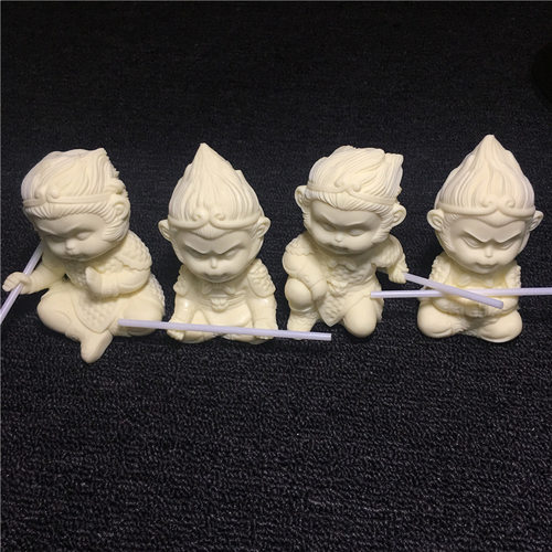 象牙果雕刻齐天大圣美猴