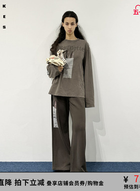 VVNK JANE PLUS春季复古法棍印花长袖T恤女J510557301B