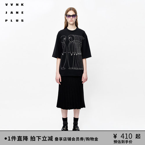 VVNKJANEPLUS短款T恤