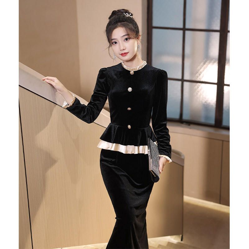 黑色宴会晚礼服女2026新款轻奢小众高端秋冬季丝绒长袖套装高级感