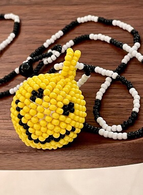 手工编织治愈系黄色圆形笑脸吊坠毛衣链立体长款撞色项链配饰81