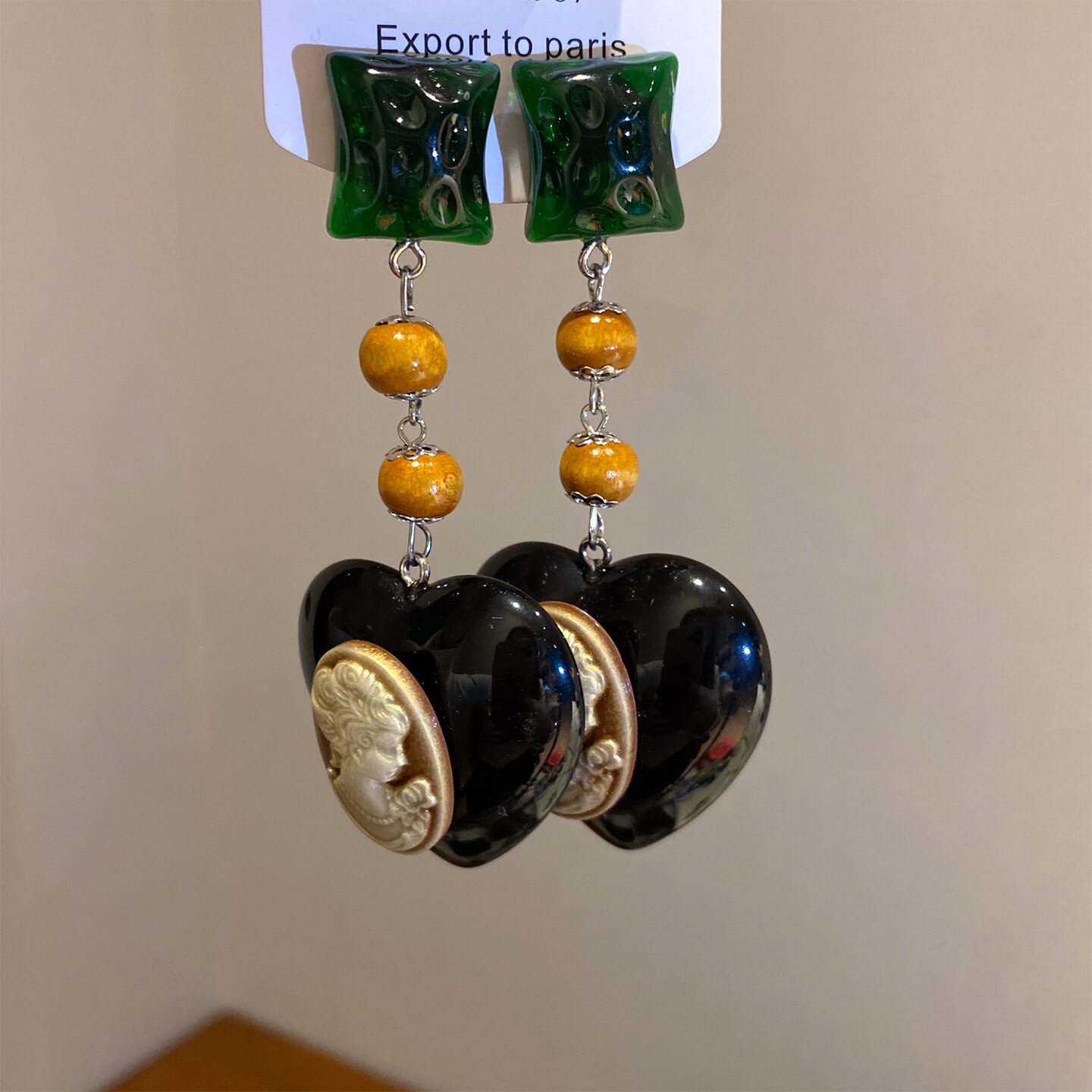 中古气质设计小众手作女王人像耳坠黑色爱心吊坠耳环小众拼色耳钉