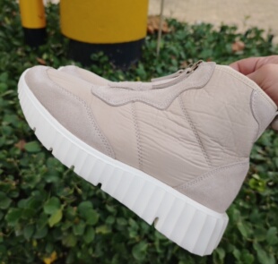 外贸库存鞋 女鞋 拉练款 米色厚底 加短绒休闲鞋 原单偏大37-37.5