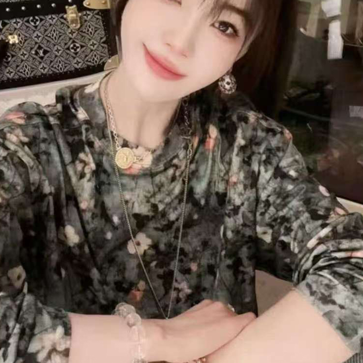 碎花衫女2025秋季新款欧洲站设计师款撞色拼接打底衫圆领长袖上衣