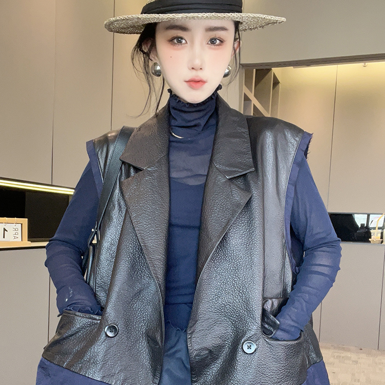 皮马甲女2025秋季新款欧洲站宽松格子拼接翻领中长款外套无袖上衣