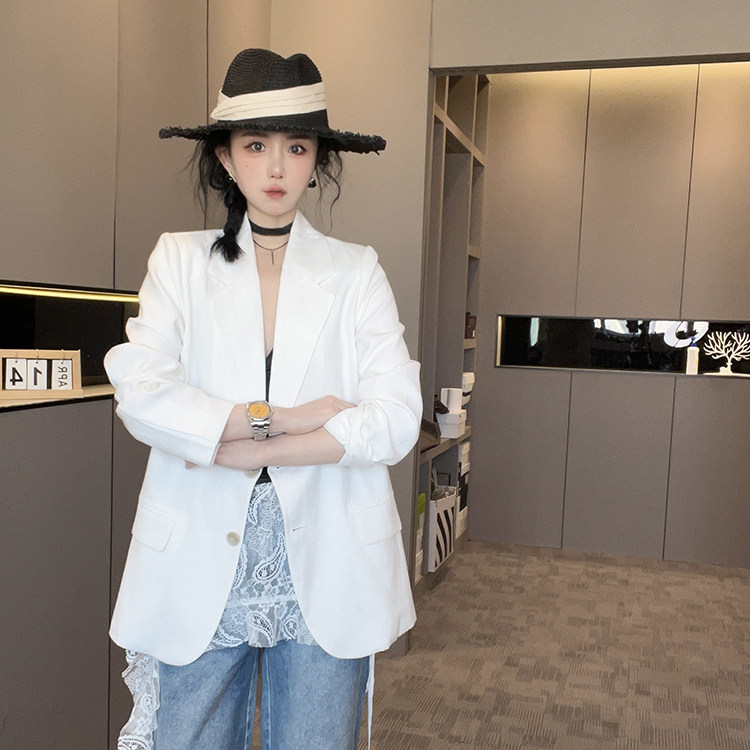 外套女2026春季新款宽松纯色西装蕾丝钩花镂空翻领单排扣长袖上衣