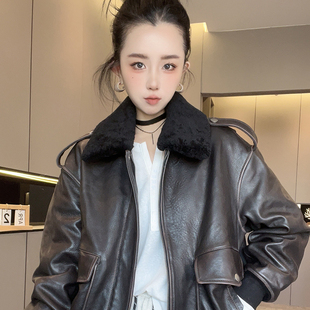 绵羊皮真皮棉服外套女2025秋冬新款纯色大口袋毛领皮衣长袖上衣