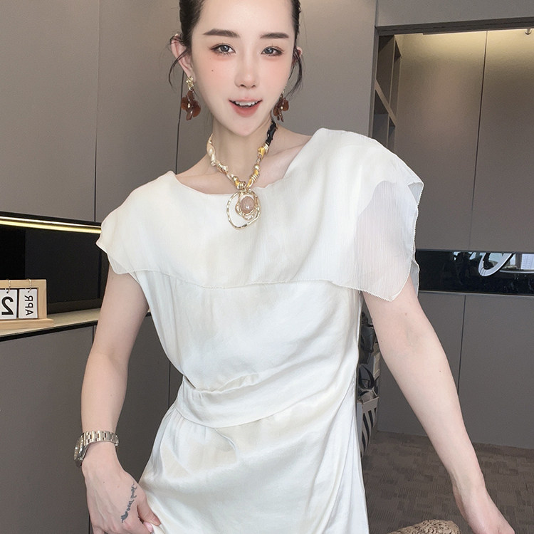 连衣裙女2026夏季新款法式纯色披肩褶皱高腰长裙时尚气质减龄裙子