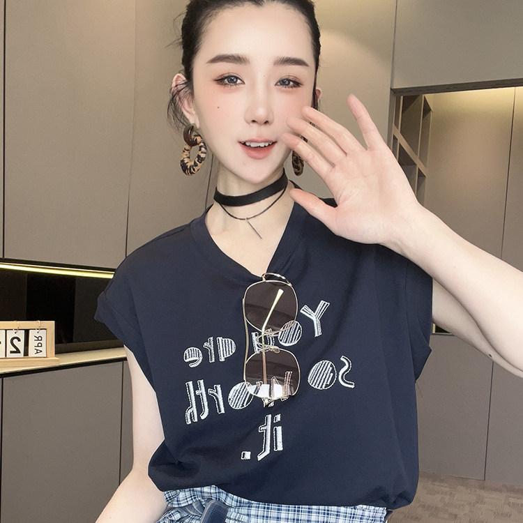 无袖格子腰封连衣裙女2026夏季新款字母印花T恤裙宽松百搭裙子