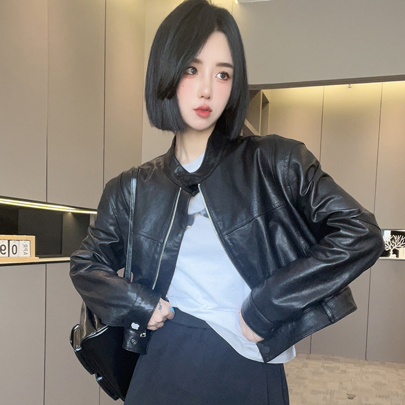 皮衣女2026春季新款女装欧洲站机车风绵羊皮纯色短款夹克长袖外套