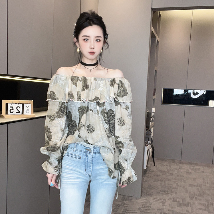 衬衫女2026春季新款法式一字肩荷叶边露肩图案印花衬衣长袖上衣