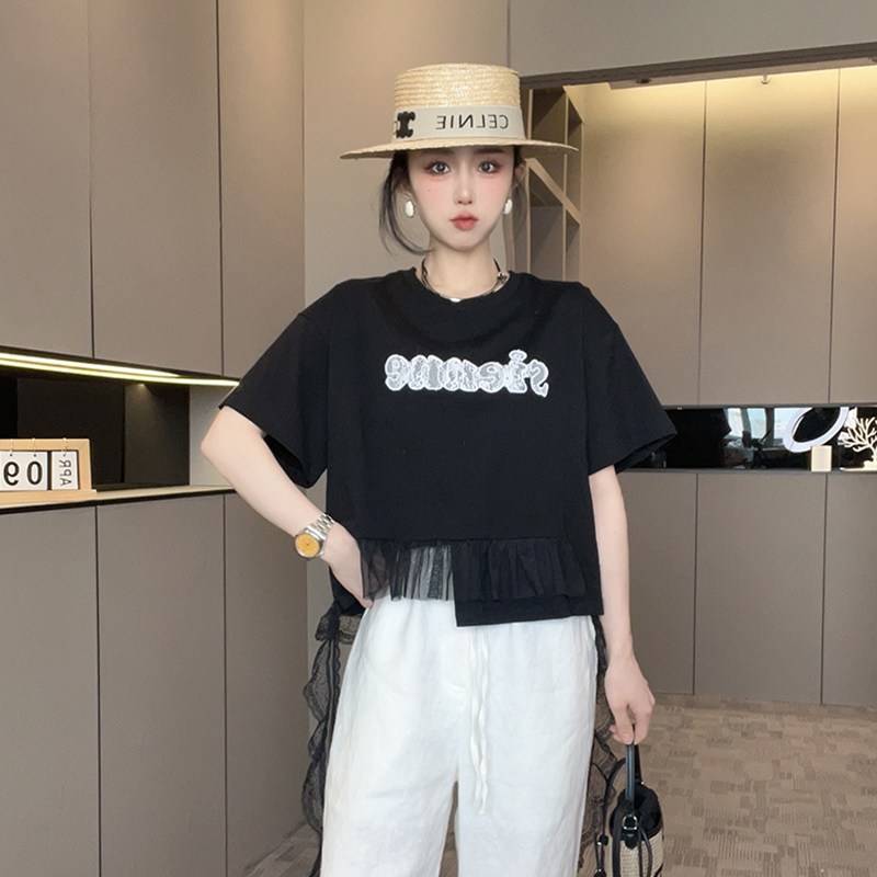 短袖T恤女2025夏季新款网纱蕾丝钩花拼接字母打底衫宽松圆领上衣