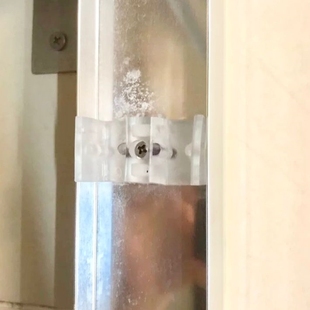 限位器淋浴房配件卡扣浴室玻璃移门推拉门定位器滑块山型止摆器