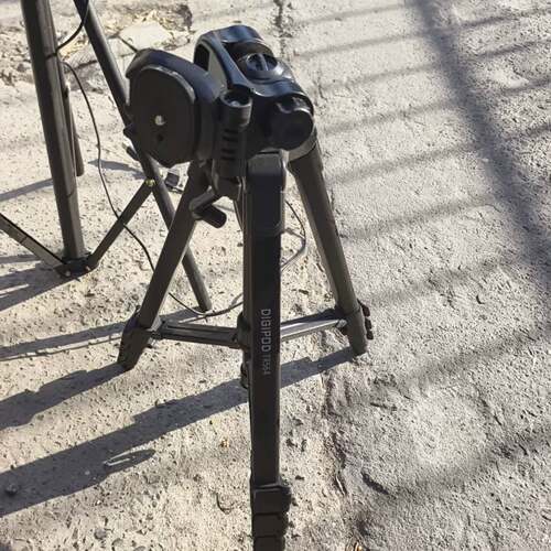 可维修DIGIPOD TR664三脚架，成色几乎，外观很新，功议价