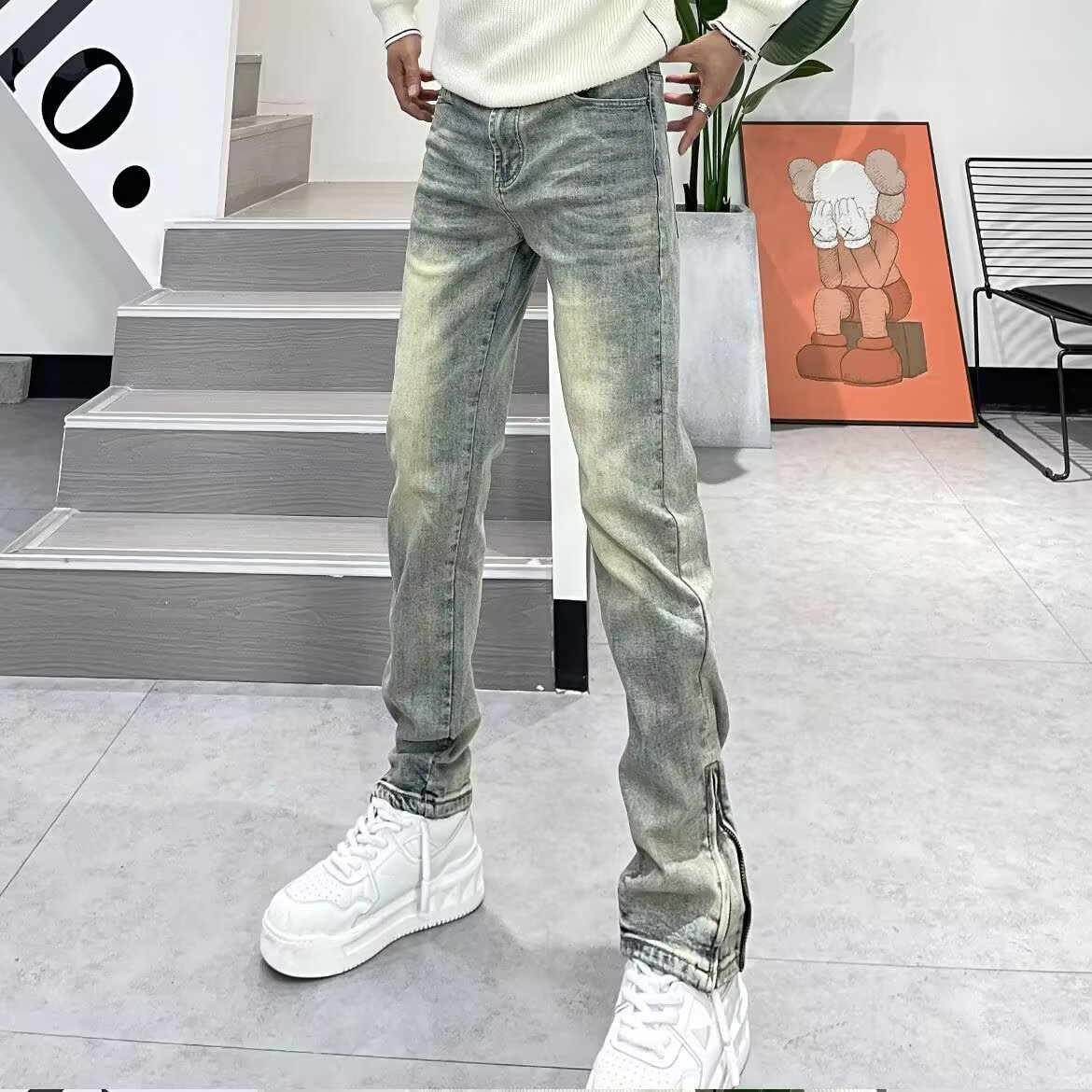 男士个性新款小直筒裤脚拉链秋冬牛仔裤时尚潮流修身水洗做旧长裤