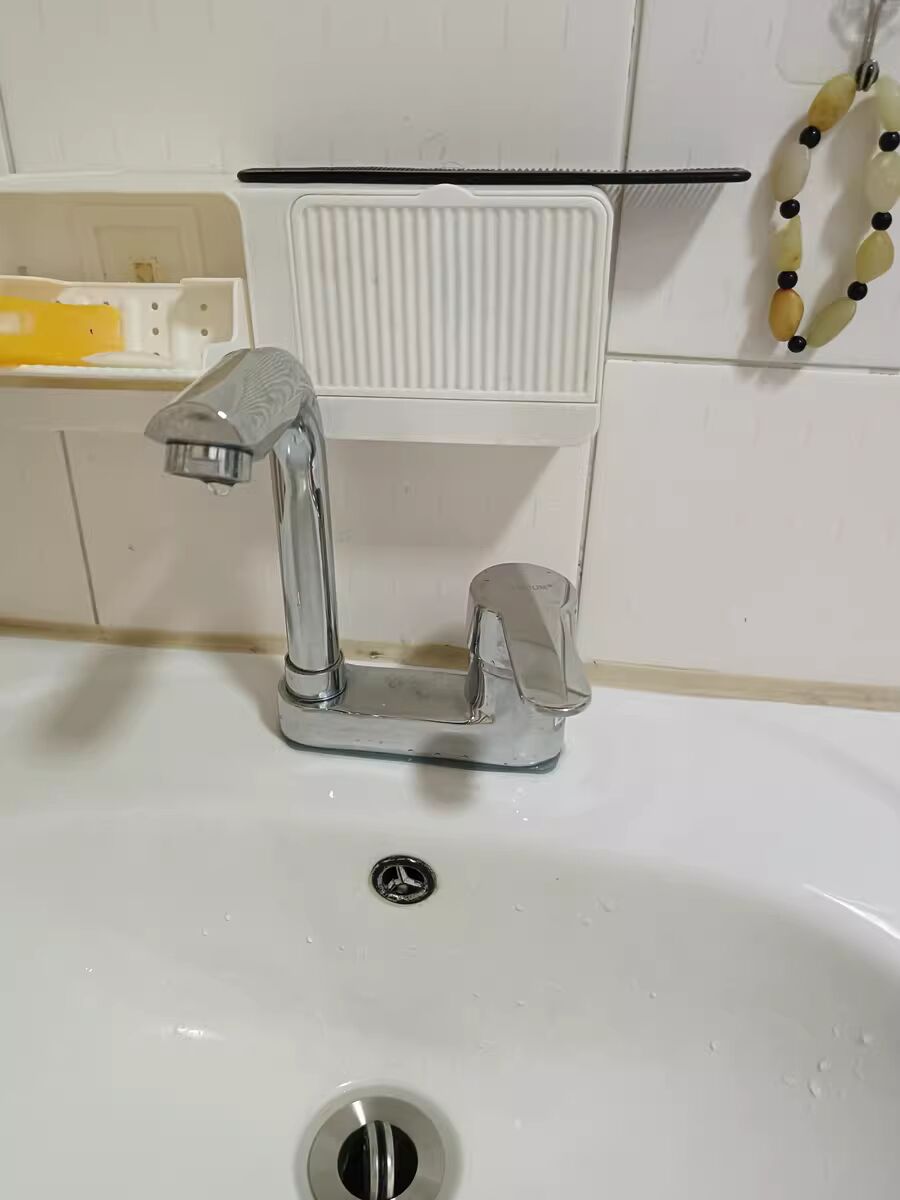 双孔面盆水龙头冷热龙头 三孔洗脸盆水龙头冷热 二联
