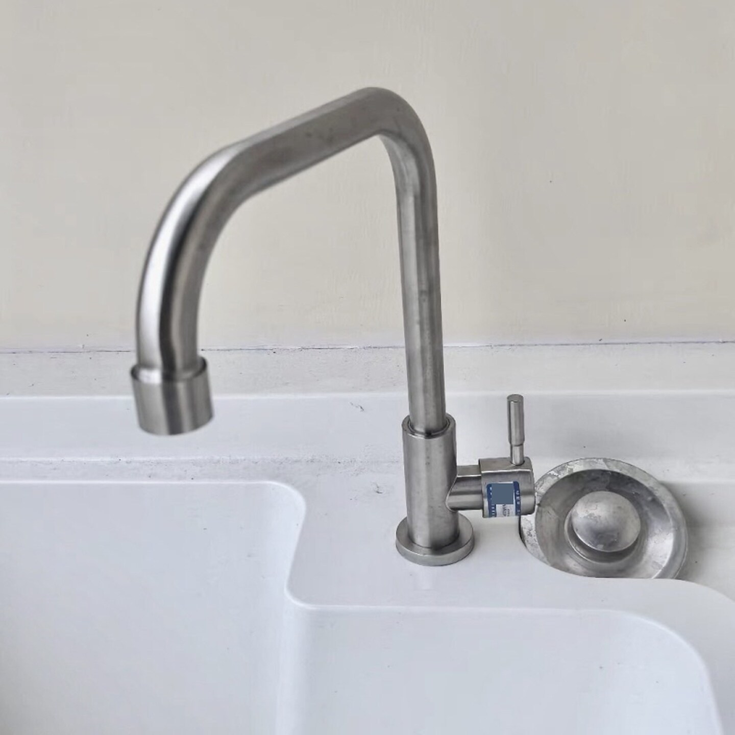 冷热可旋转脸盆拉丝不锈钢厨房单冷龙头洗手台水槽龙头全铜洗碗池