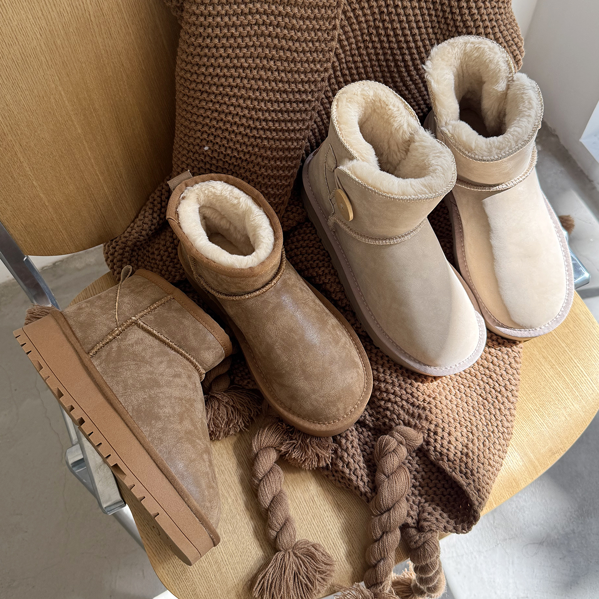 雪地靴女厚底增高2025新款冬周冬雨同款加厚防水皮面百搭防滑棉鞋