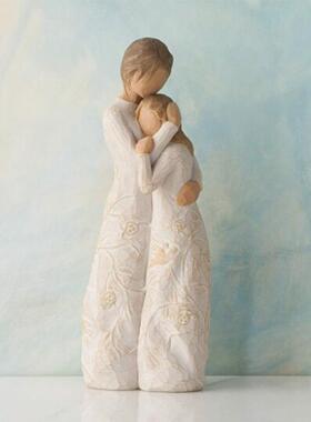 跨境新品情人节纯洁摆件树脂摆件仿木雕情侣亲密亲情摆件家居摆件