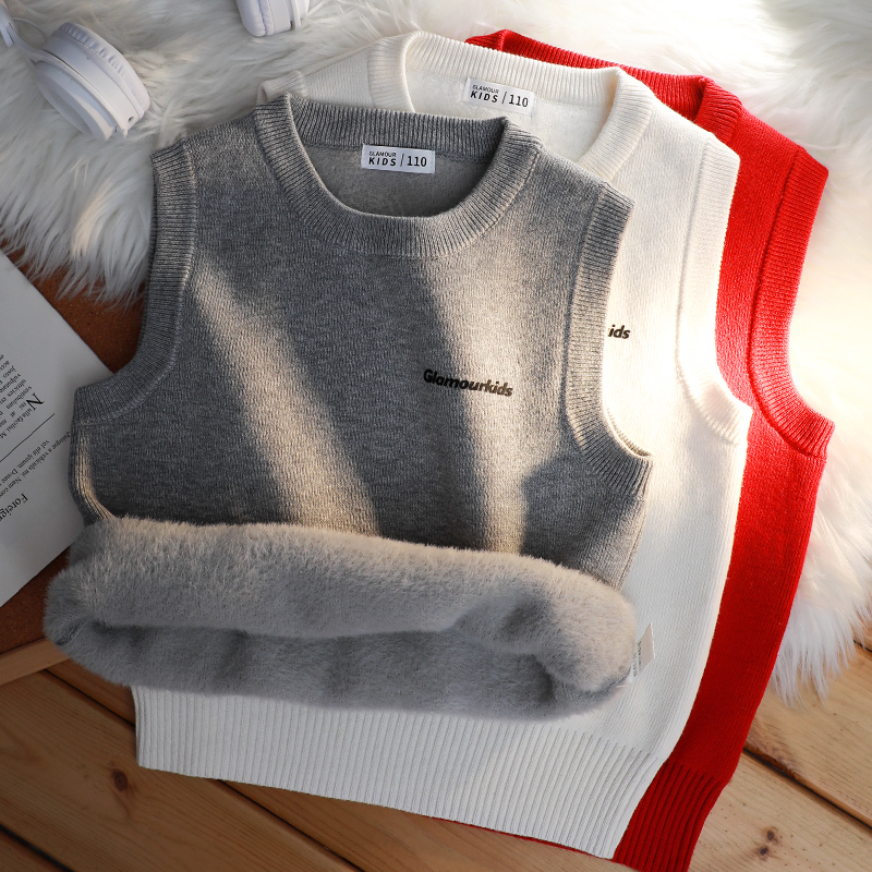 儿童一体绒秋冬季保暖马甲