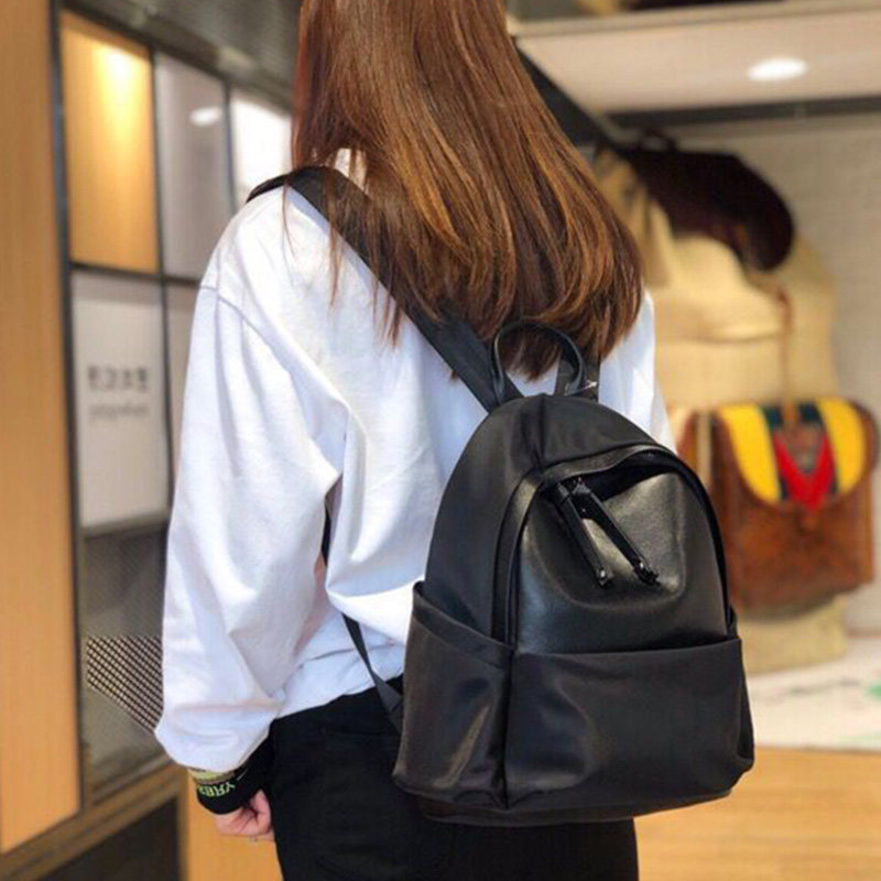 新款背包女双肩韩版时尚潮流简约百搭休闲港味风头层皮拼布旅游包