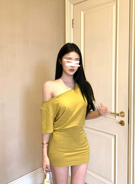 MosesQueen魔西女王黄色露肩辣妹连衣裙2025夏季收腰显瘦包臀裙女