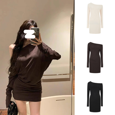 MosesQueen魔西女王斜肩长袖连衣裙女秋装新款遮肉收腰显瘦包臀裙
