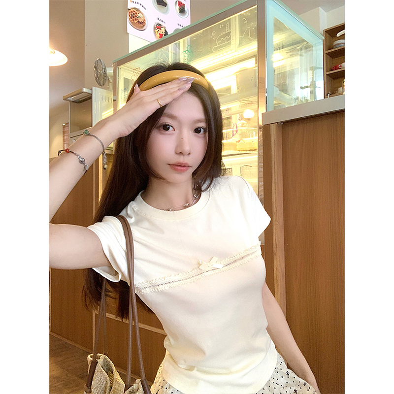 MosesQueen魔西女王镂空蝴蝶结正肩短袖T恤2025夏季修身显瘦上衣