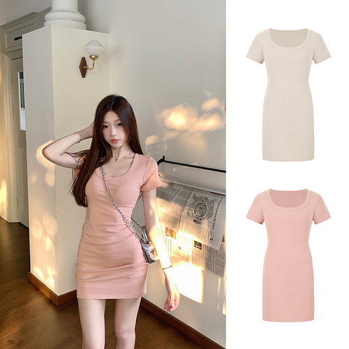 MosesQueen魔西女王粉色U领连衣裙女2025夏季新款修身收腰包臀裙