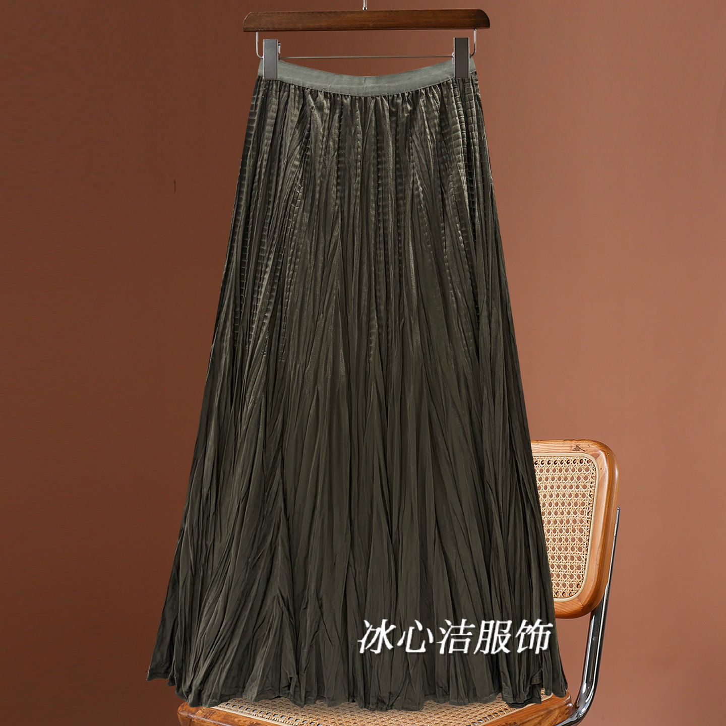 复古丝绒褶皱大摆半身裙女